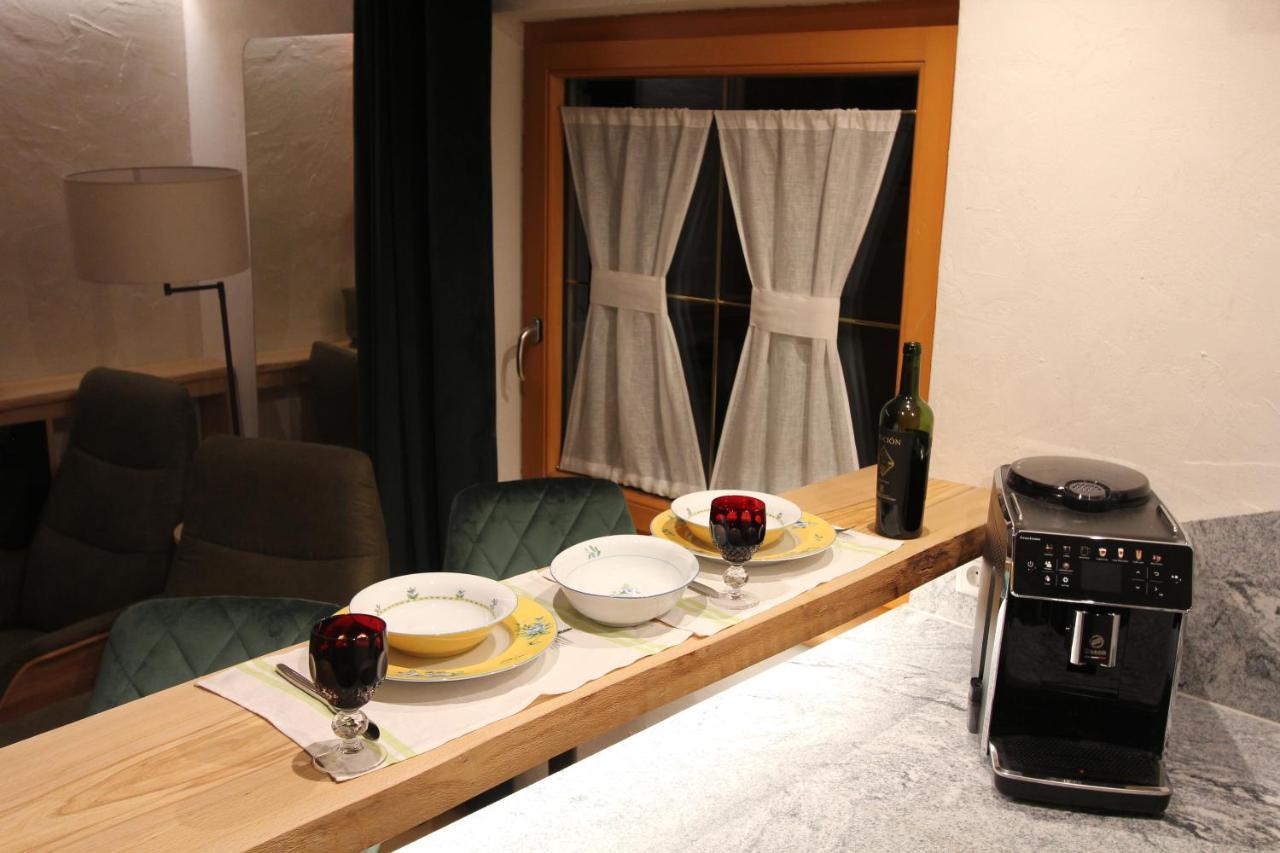 Haus Am Rain Bed and Breakfast Partenen Exteriör bild