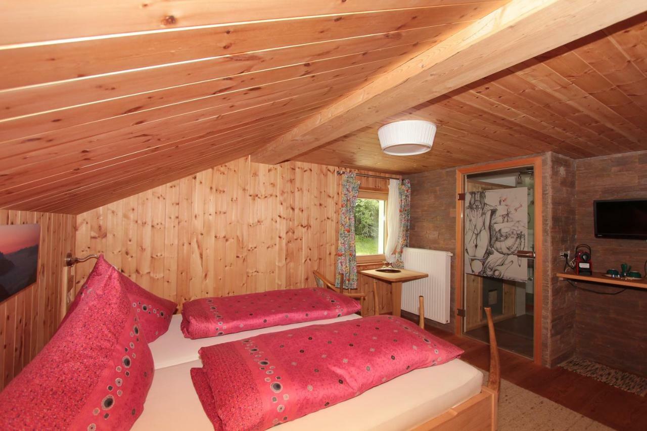 Haus Am Rain Bed and Breakfast Partenen Exteriör bild